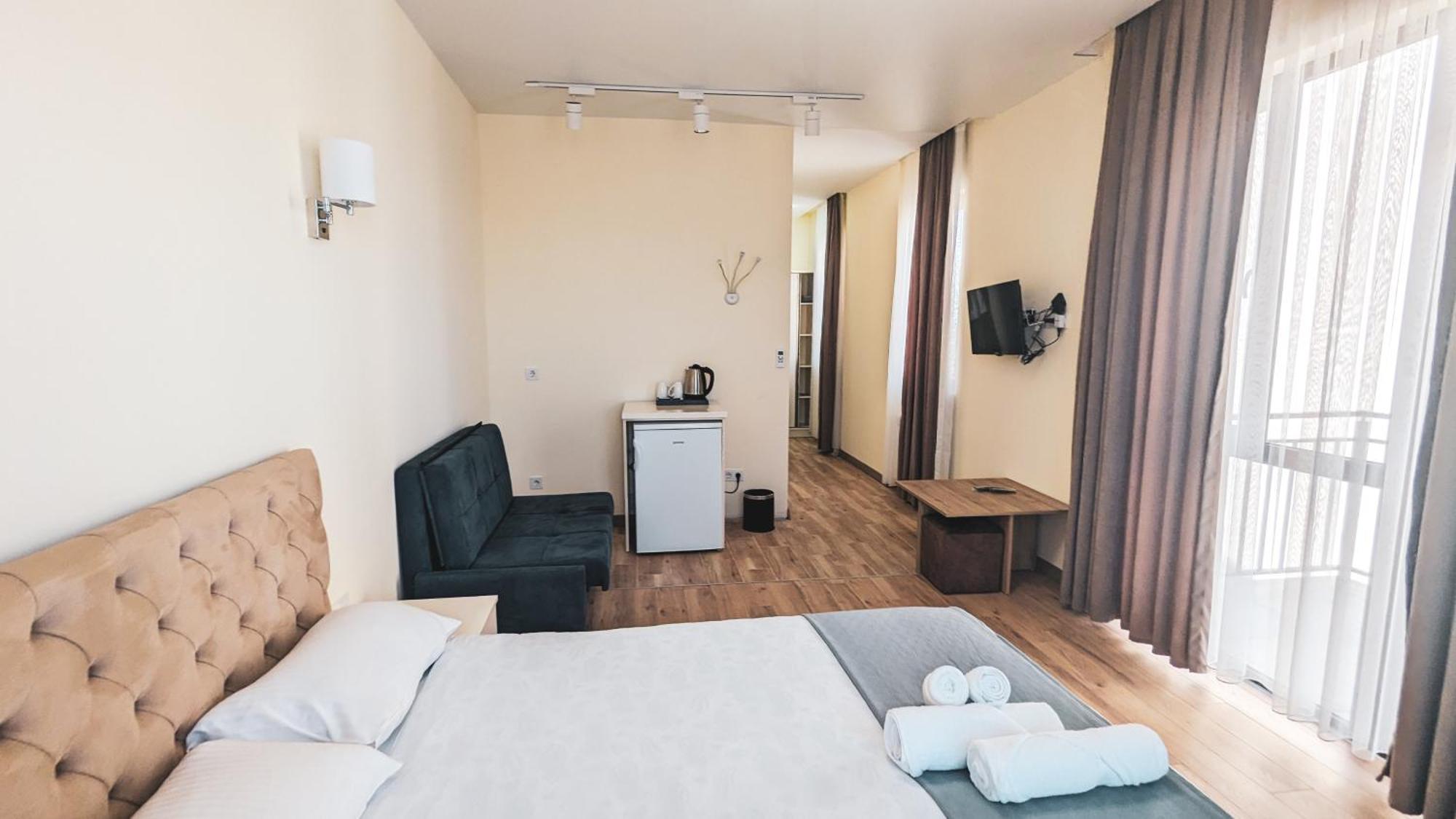 Gg Aparthotel Batumi Exterior photo